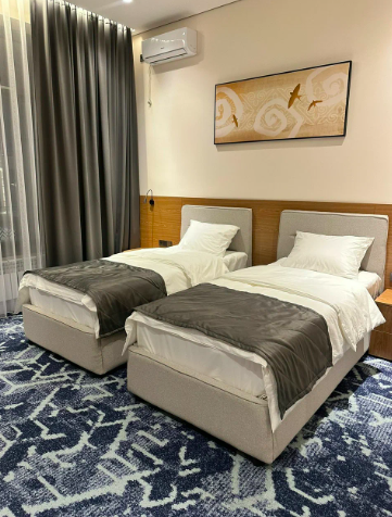 Zhebe hotel